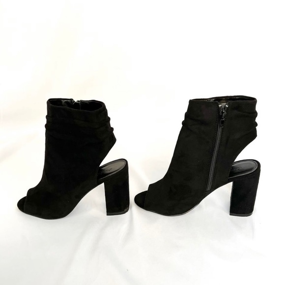Charlotte Russe Fallone Peep Toe Booties size 7 - Picture 2 of 5